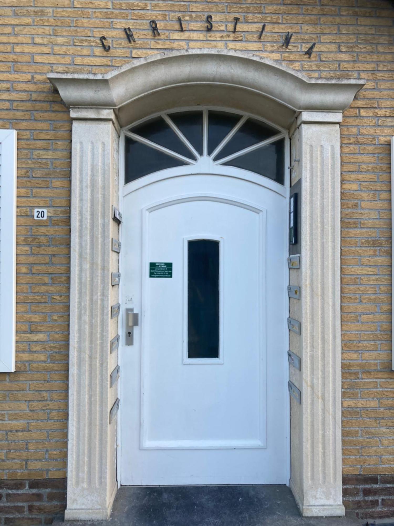 Christina Apartment Nieuwpoort Bagian luar foto